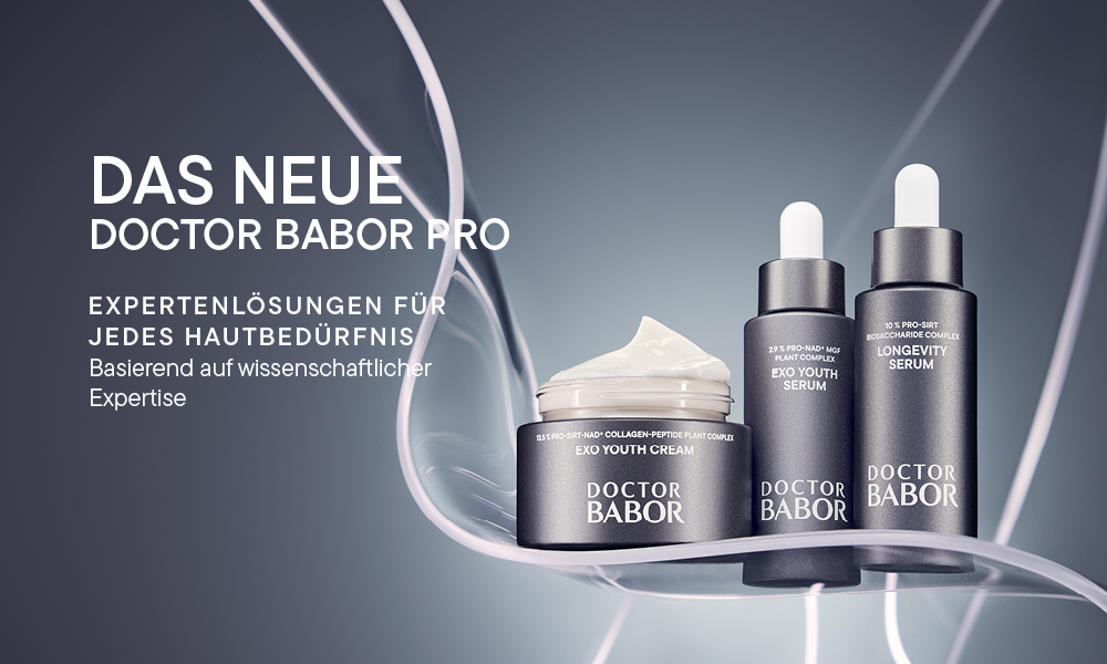 Werbemotiv der DOCTOR BABOR PRO Serie mit Exo Youth Cream, Exo Youth Serum und Longevity Serum in silbergrauen Behältern.